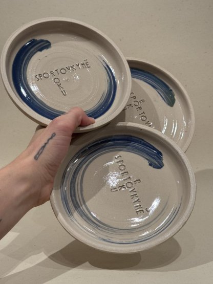 Keramický talířek „Sportovkyně roku“ —Limitka s Petrou Göbelovou